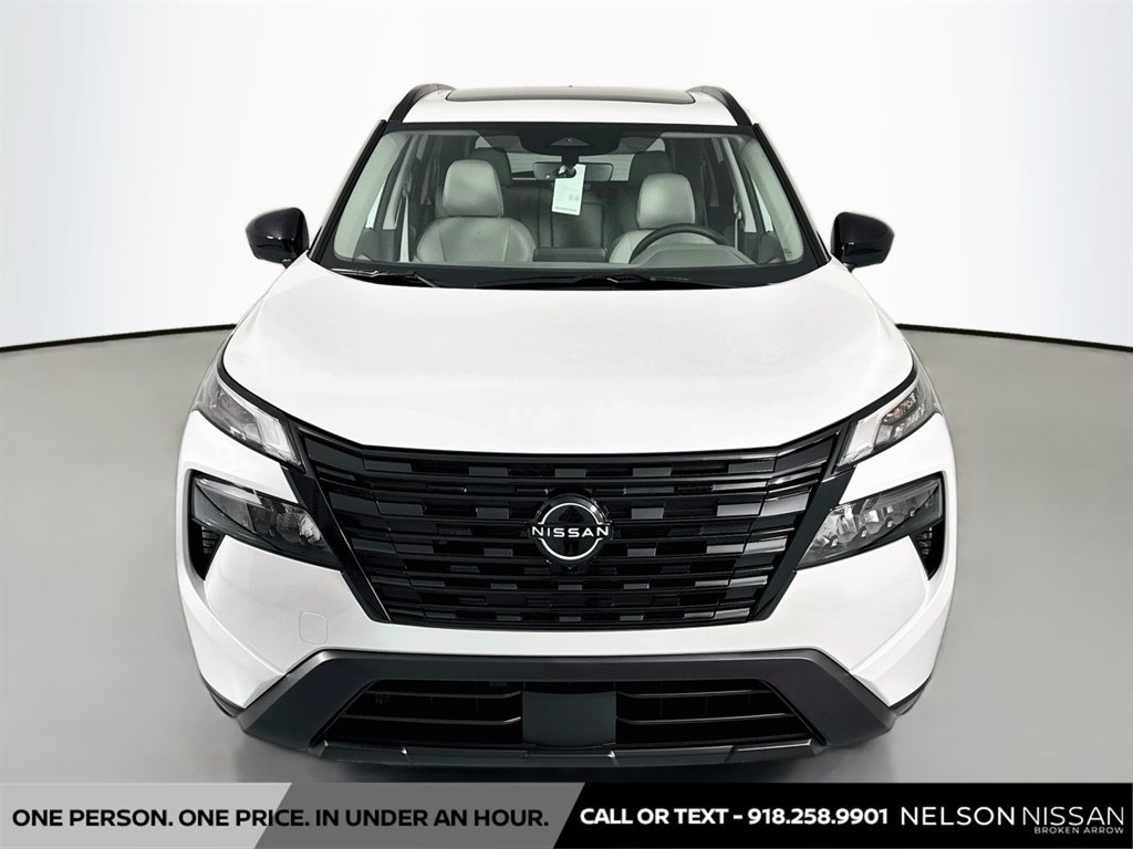 New 2026 Nissan Rogue Dark Armor FWD image 2