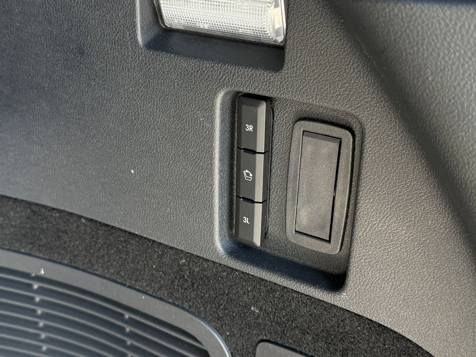 New 2026 Lincoln Aviator Black Label w/ Jet Appearance Package image 16