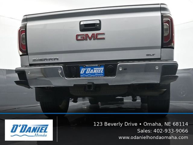 Used 2017 GMC Sierra 1500 SLT w/ SLT Preferred Package AWD/4WD image 11