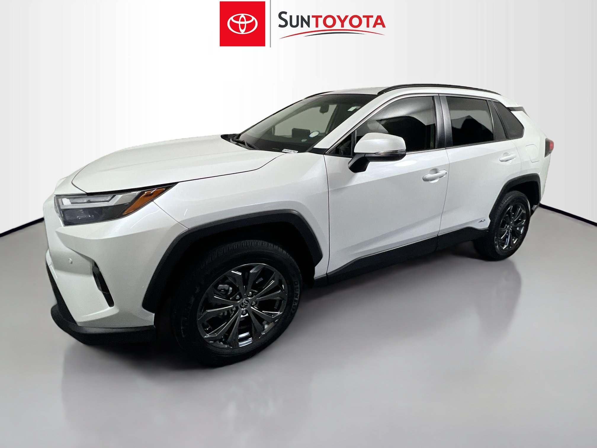 Used 2024 Toyota RAV4 XLE Premium w/ Weather Package AWD/4WD image 9