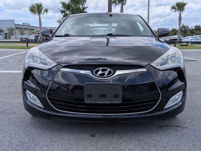 Used 2014 Hyundai Veloster w/ Style Package 02 FWD video 2