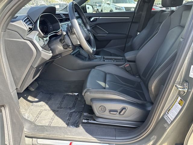 Used 2022 Audi Q3 2.0T Premium Plus image 18