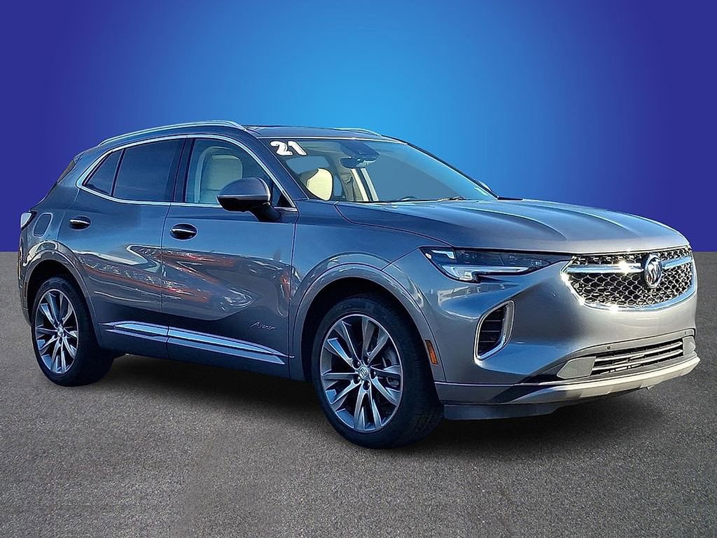 Used 2021 Buick Envision Avenir w/ Technology Package II image 3