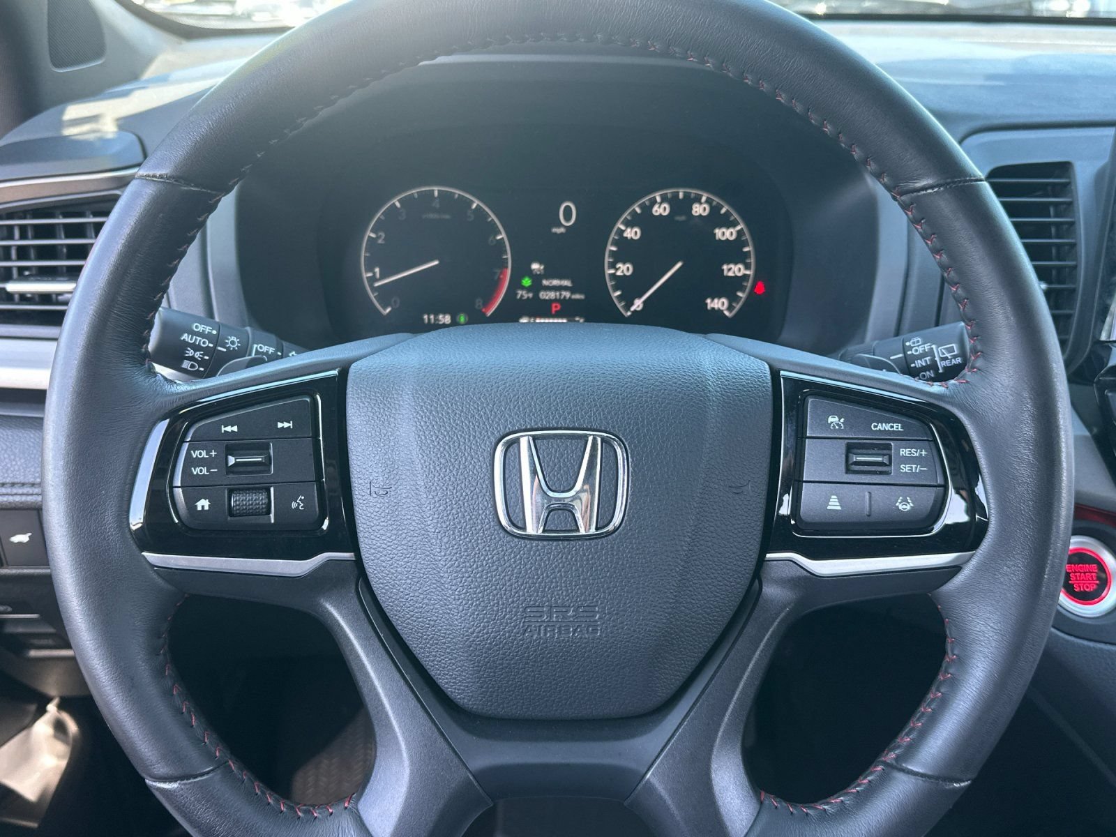 Used 2025 Honda Odyssey Sport-L image 24