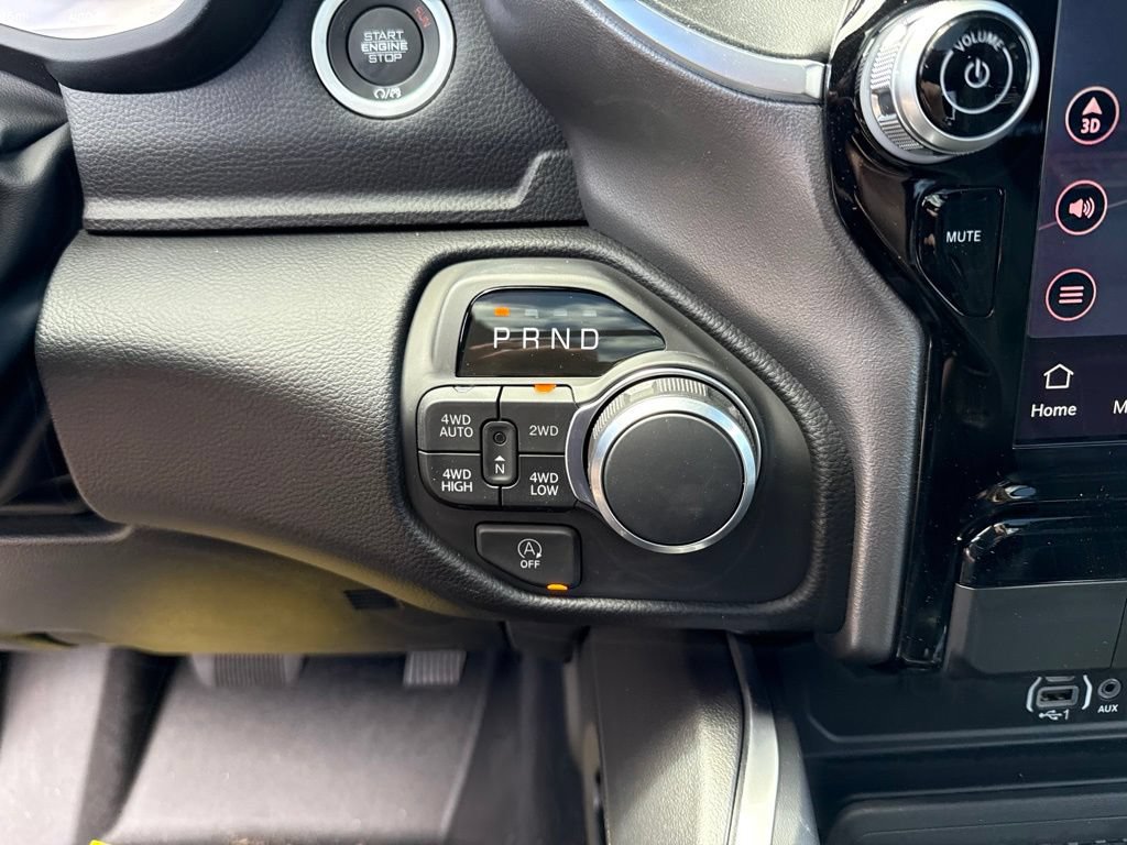 New 2026 RAM 1500 Big Horn AWD/4WD image 14