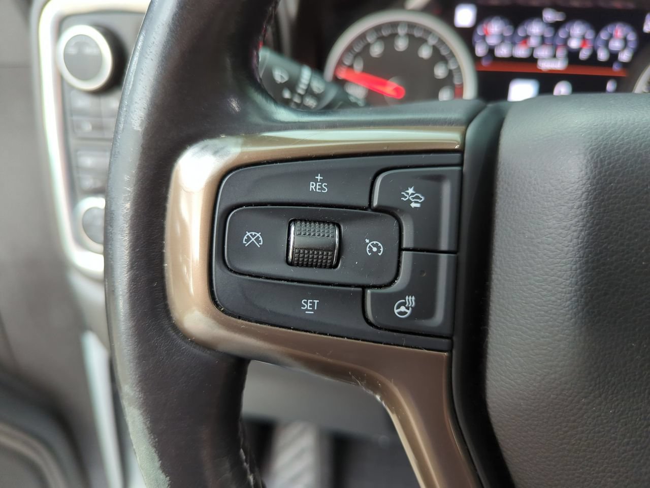 Certified 2020 Chevrolet Silverado 1500 High Country AWD/4WD image 12