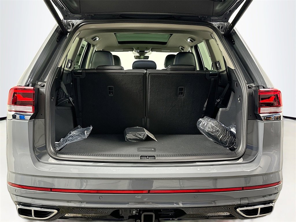 New 2026 Volkswagen Atlas SEL Premium R-Line image 16
