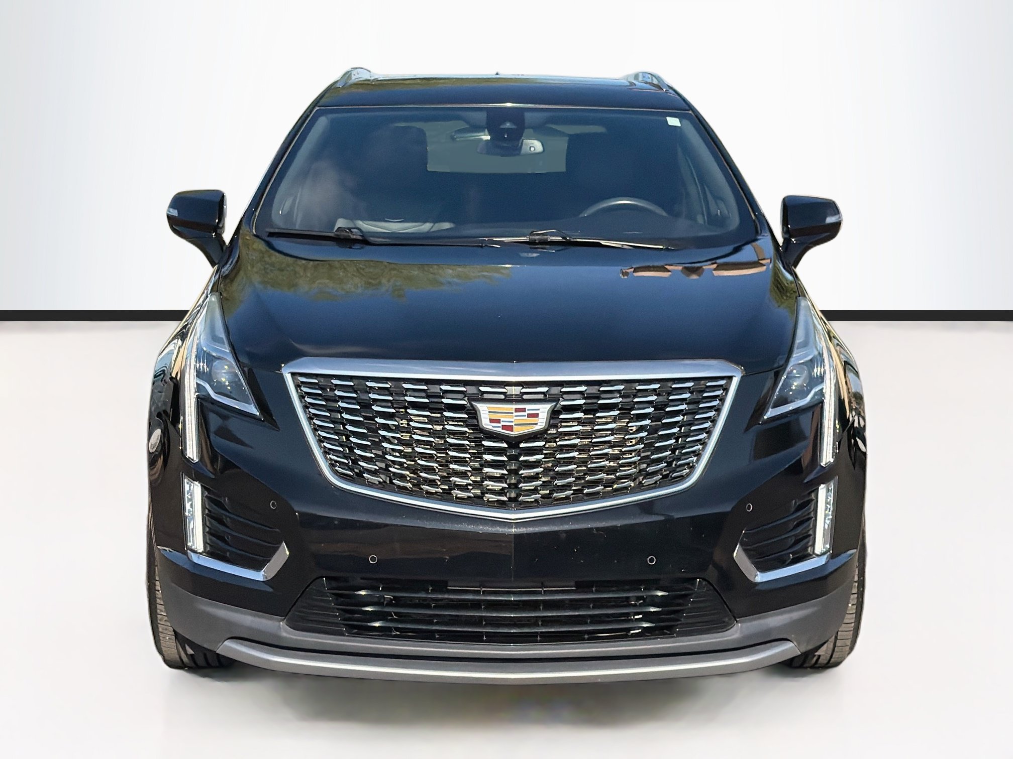 Used 2020 Cadillac XT5 Premium Luxury FWD image 2
