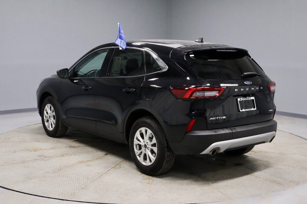 Certified 2023 Ford Escape Active image 10