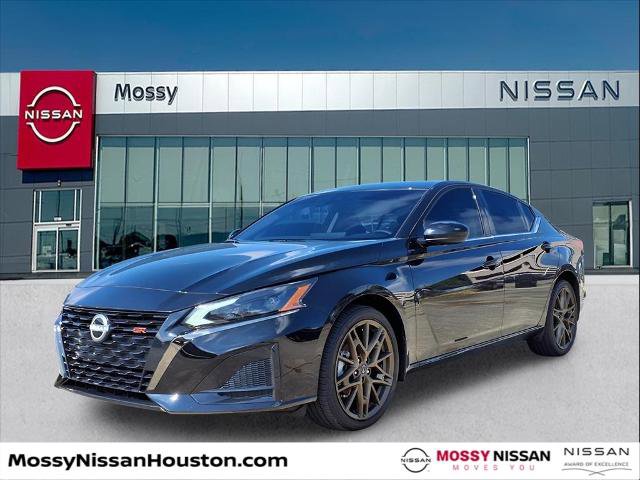 Certified 2025 Nissan Altima 2.5 SR w/ SR Premium Package image 3