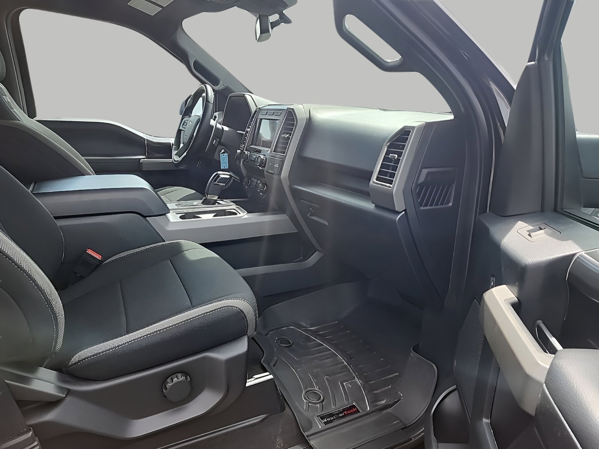 Certified 2019 Ford F150 Raptor image 5