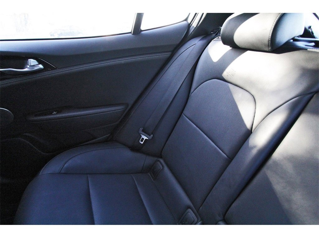 Used 2023 Kia Stinger GT-Line w/ Sun & Sound Package image 11