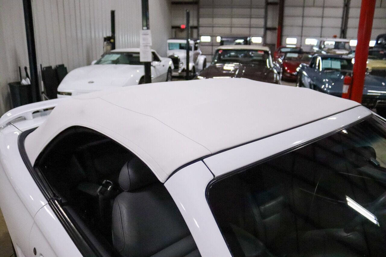 Used 1995 Ford Mustang GT image 32