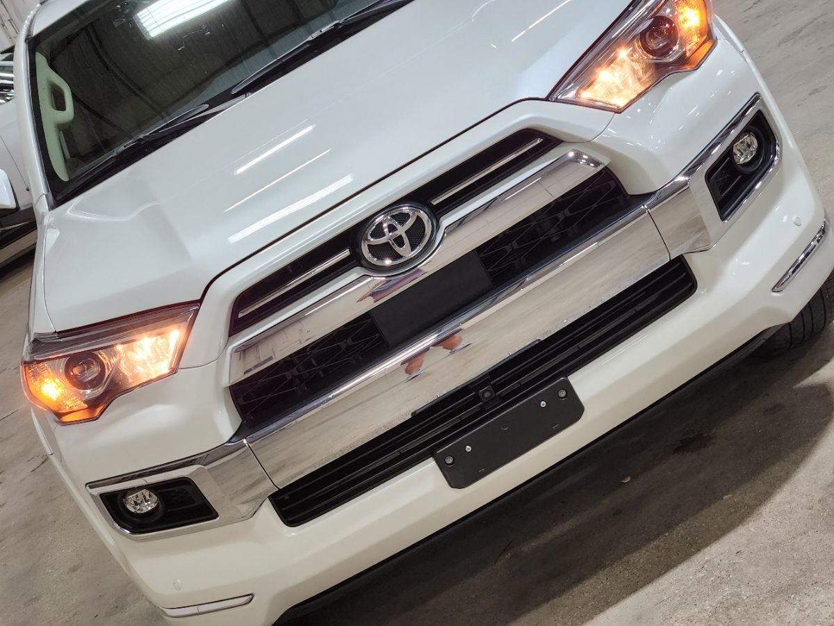 Used 2023 Toyota 4Runner Limited image 19