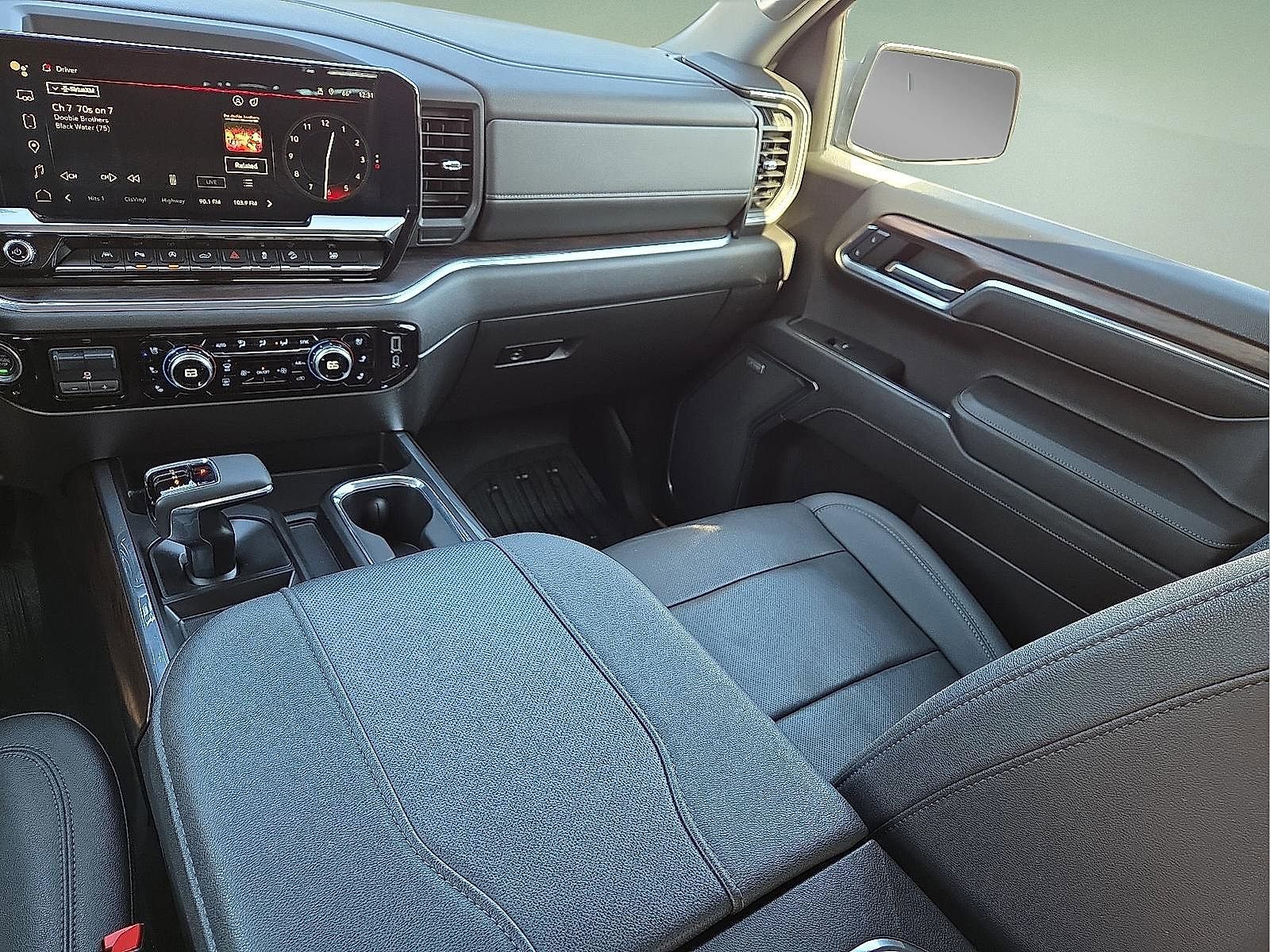 Certified 2023 GMC Sierra 1500 SLT w/ SLT Premium Package image 12