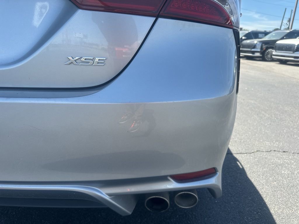 Used 2023 Toyota Camry XSE image 6