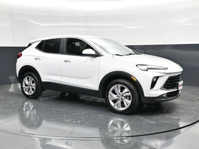 Used 2025 Buick Encore GX Preferred AWD/4WD image 5