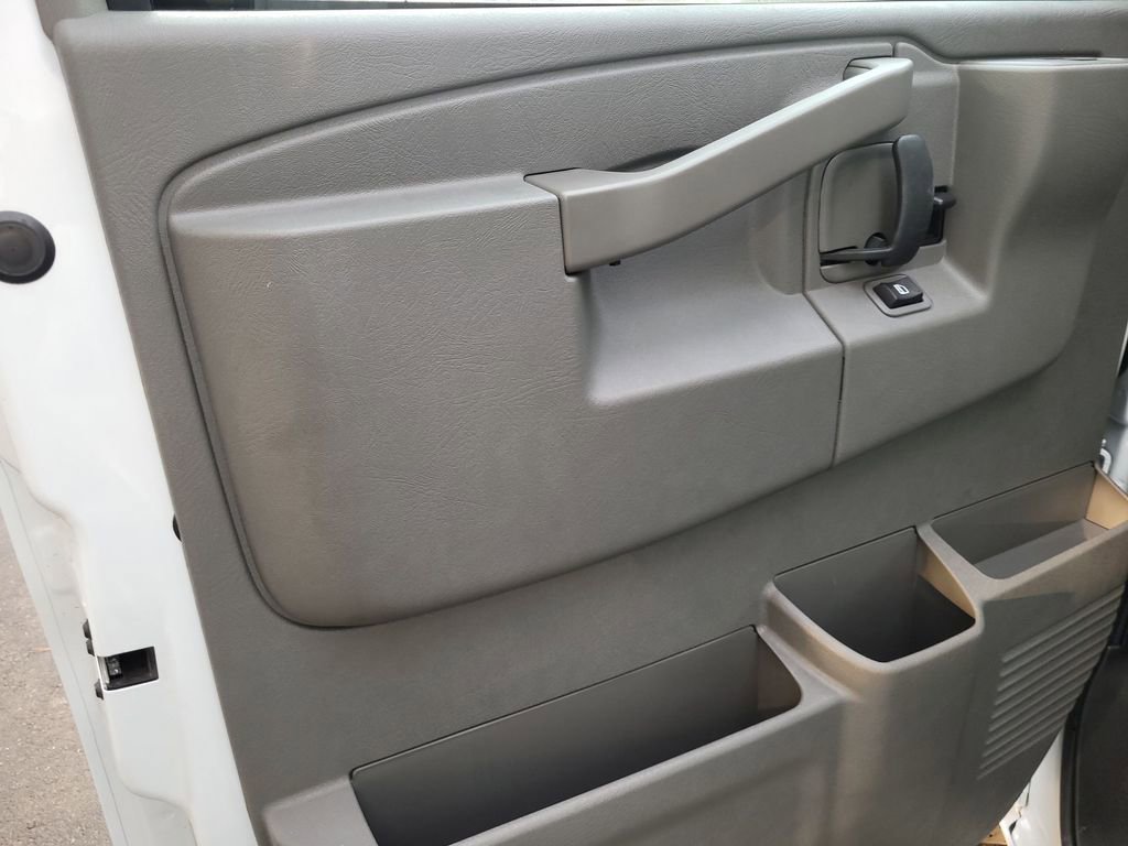 New 2025 Chevrolet Express 3500 w/ Power Convenience Package image 11