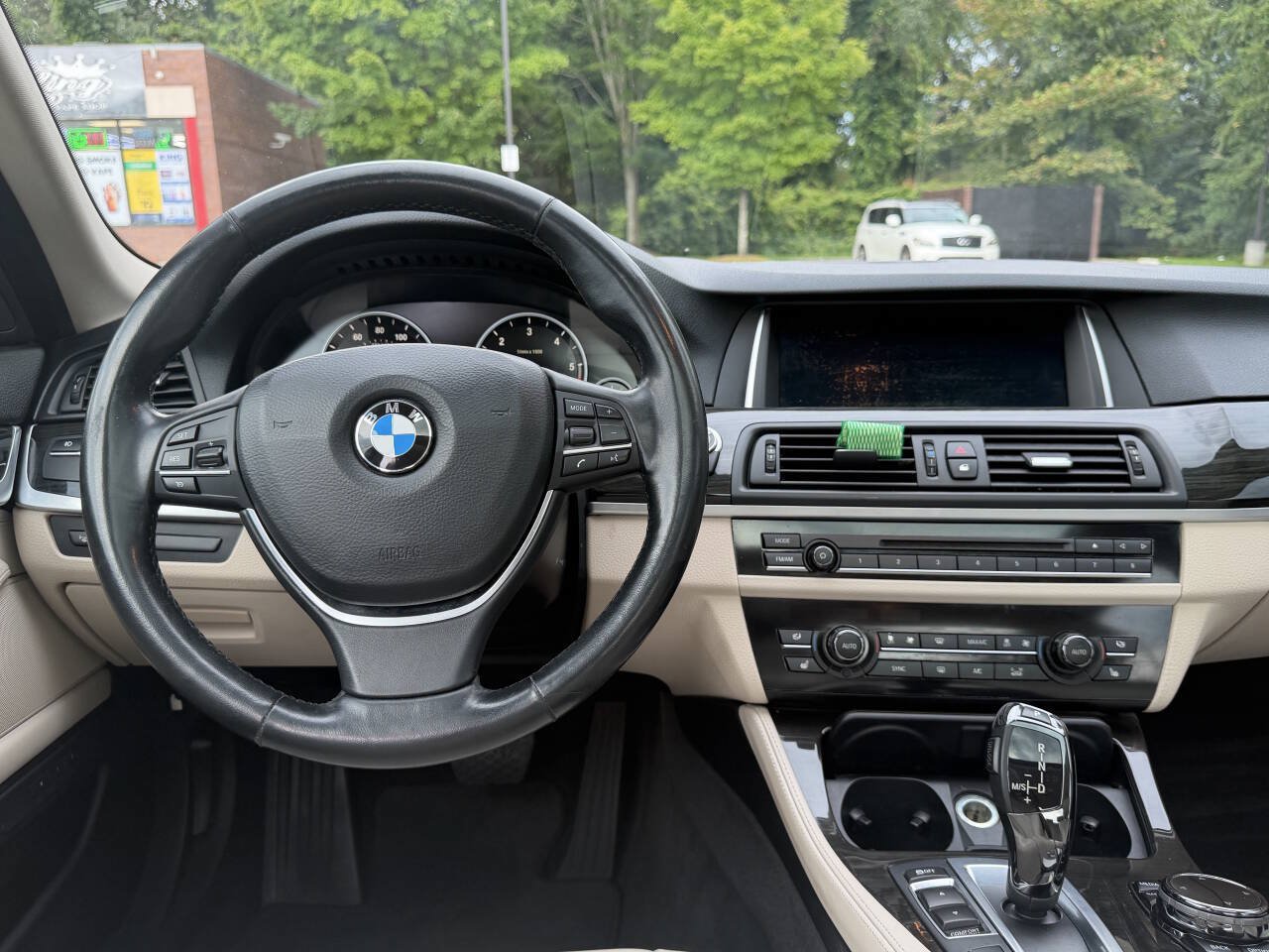 Used 2014 BMW 535d xDrive AWD/4WD image 11