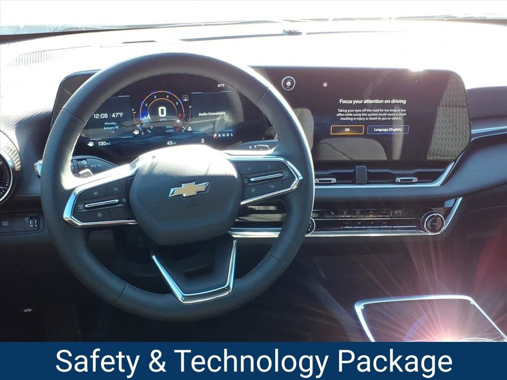 New 2026 Chevrolet Equinox LT w/ Safety and Technology Package image 2