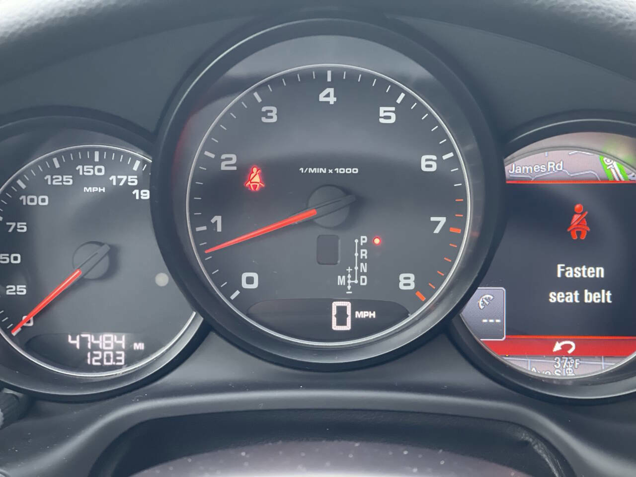 Used 2016 Porsche Panamera 4 Edition image 31