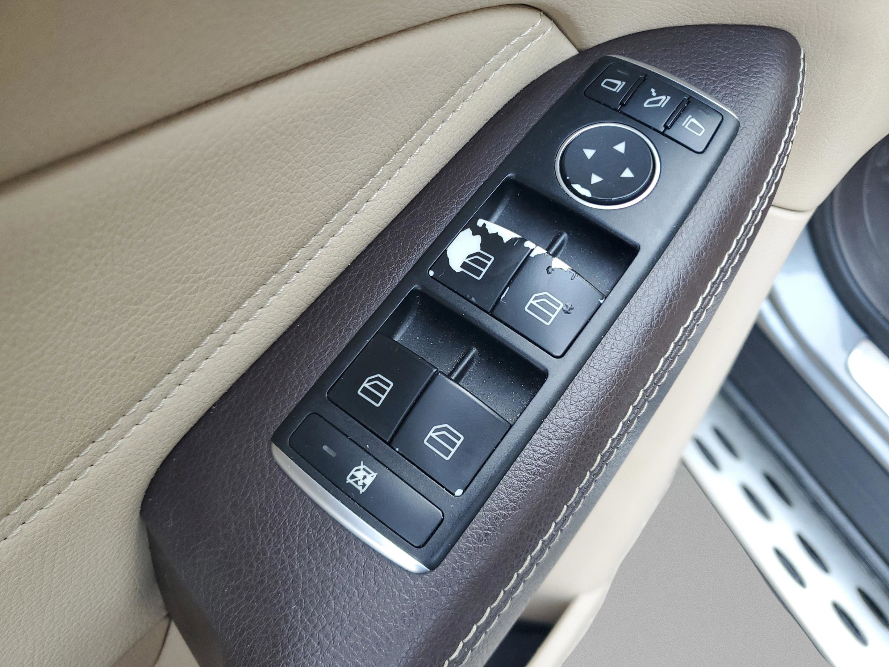 Used 2018 Mercedes-Benz GLE 350 w/ Premium 1 Package image 18