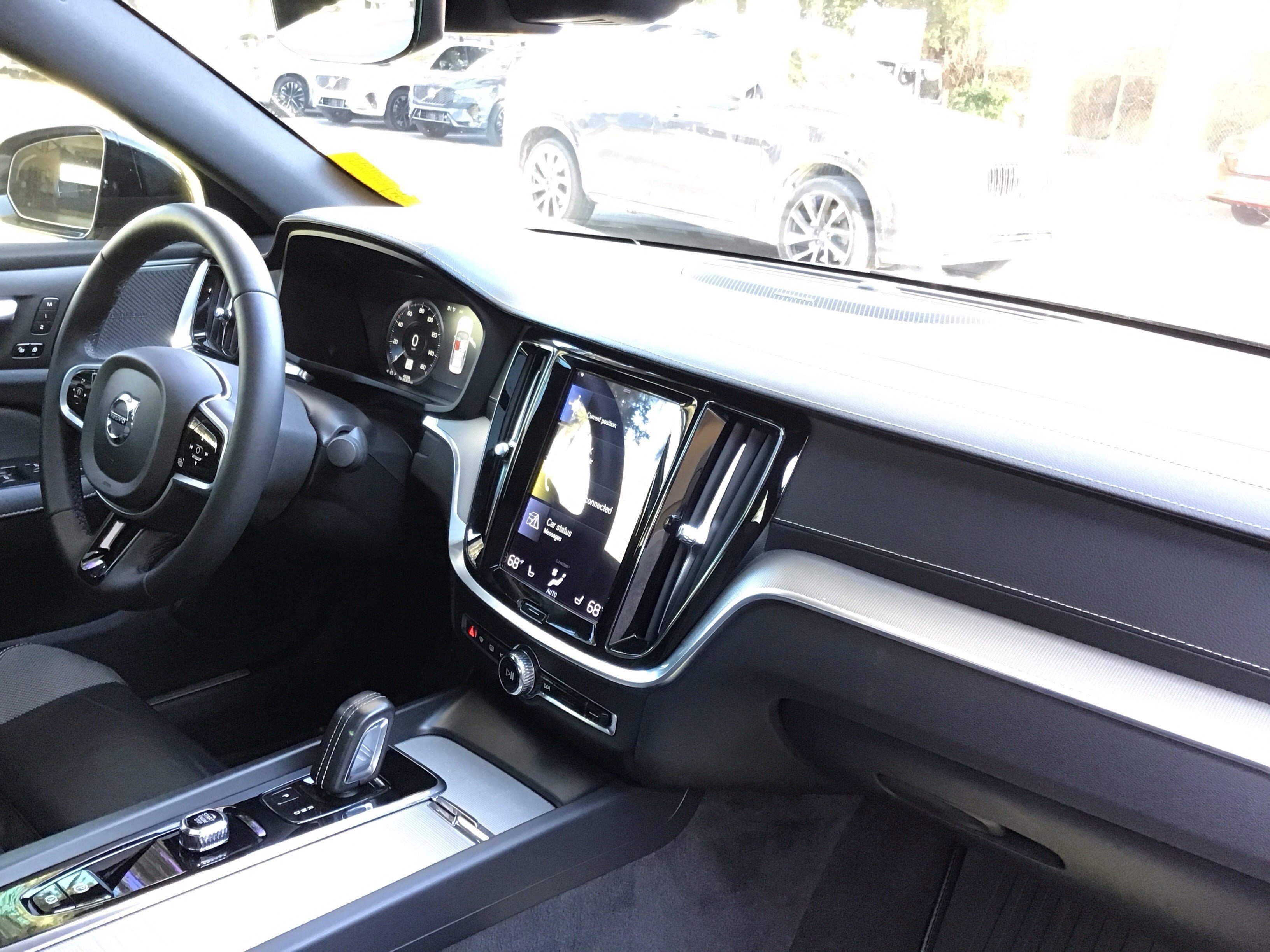 Certified 2022 Volvo S60 B5 R-Design w/ Protection Package Premier image 38