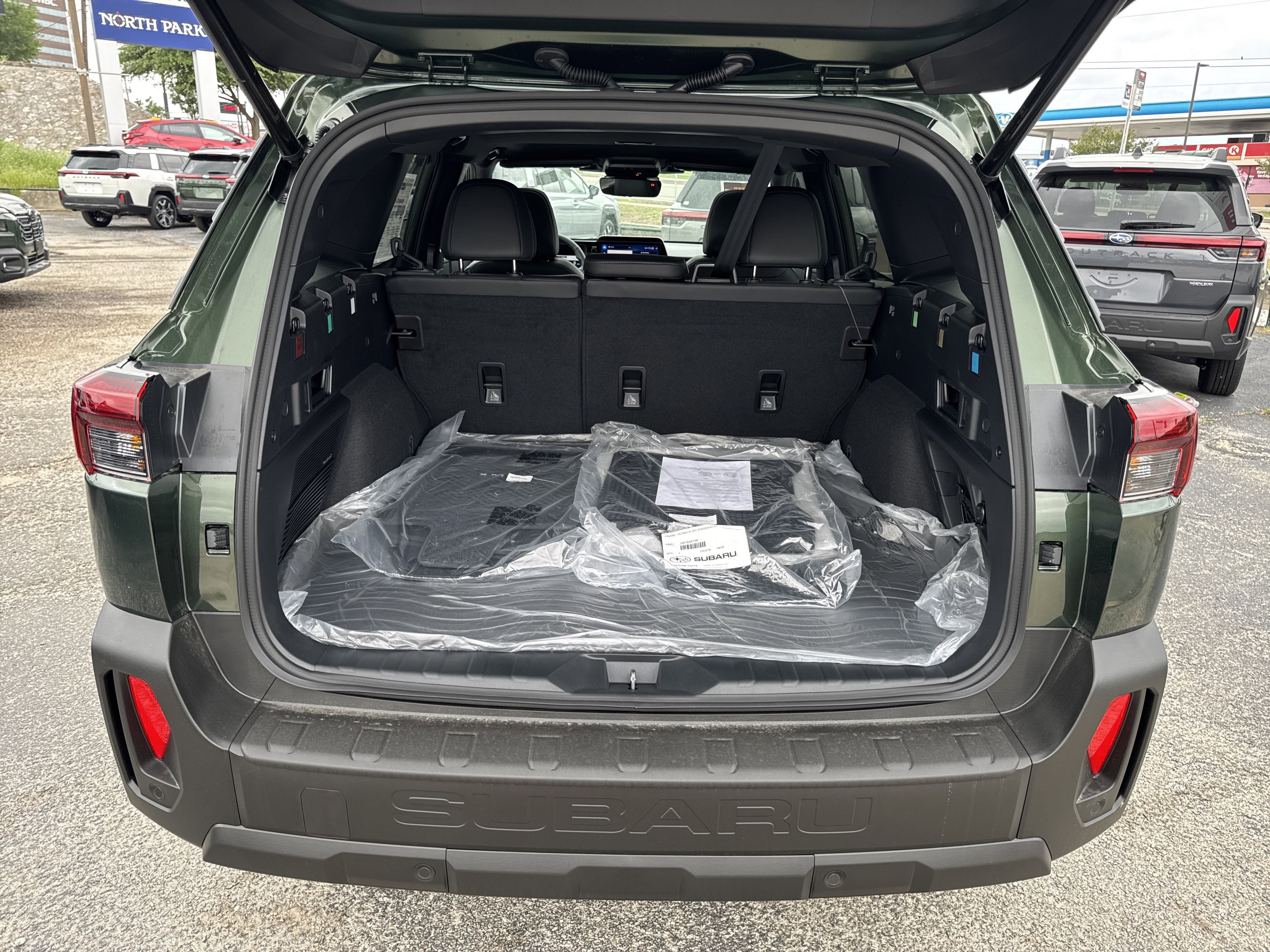 New 2026 Subaru Outback Limited AWD/4WD image 31