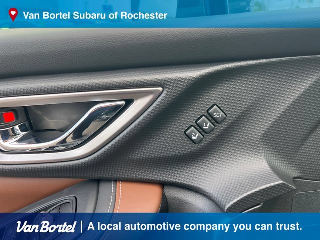 Certified 2023 Subaru Forester Touring AWD/4WD image 16