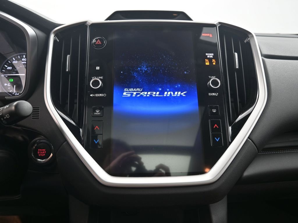 Used 2023 Subaru Ascent Touring image 9