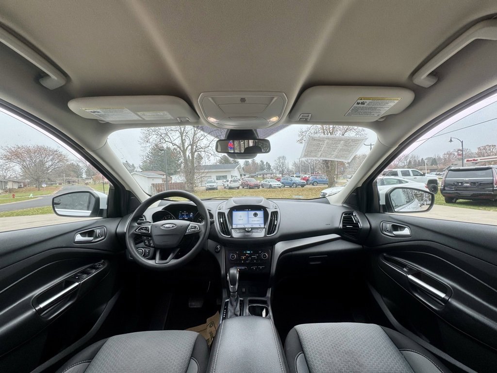 Used 2019 Ford Escape SE image 14