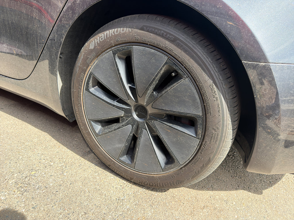 Used 2025 Tesla Model 3 Long Range image 12