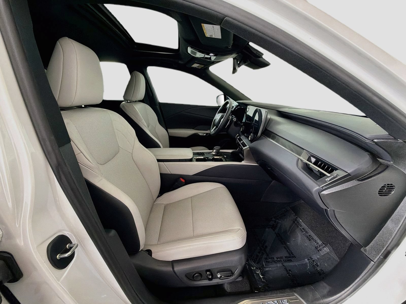 Used 2025 Lexus RX 350h w/ Convenience Package AWD/4WD image 33