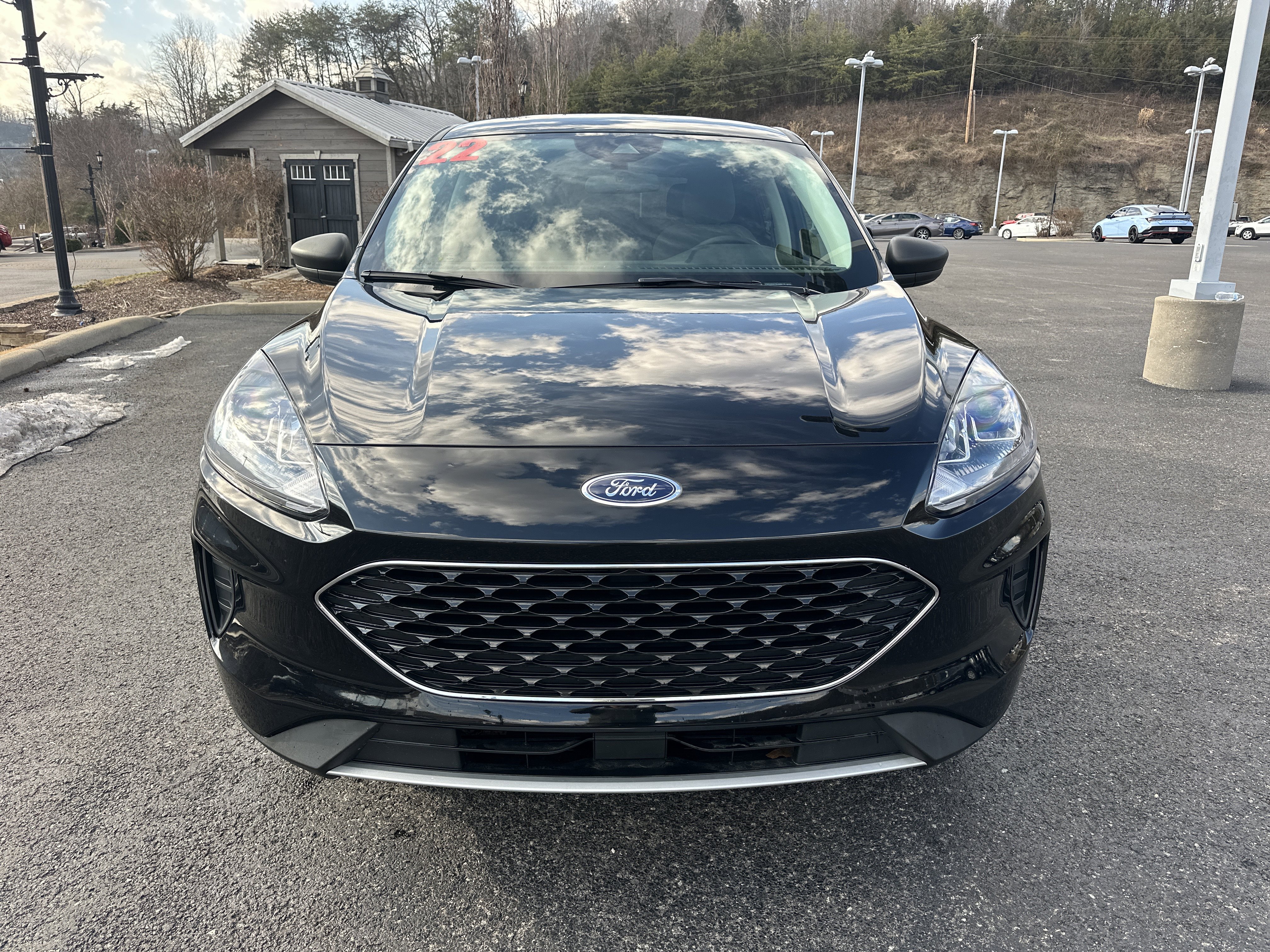 Used 2022 Ford Escape SE w/ Convenience Package image 5