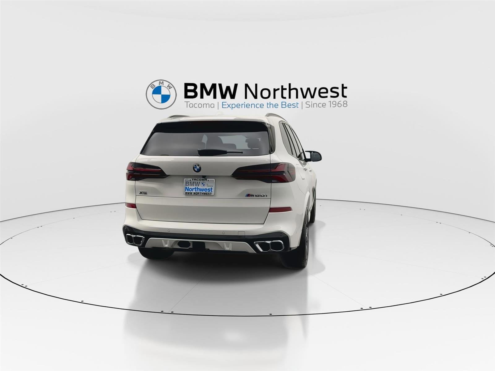 New 2026 BMW X5 M60i image 2