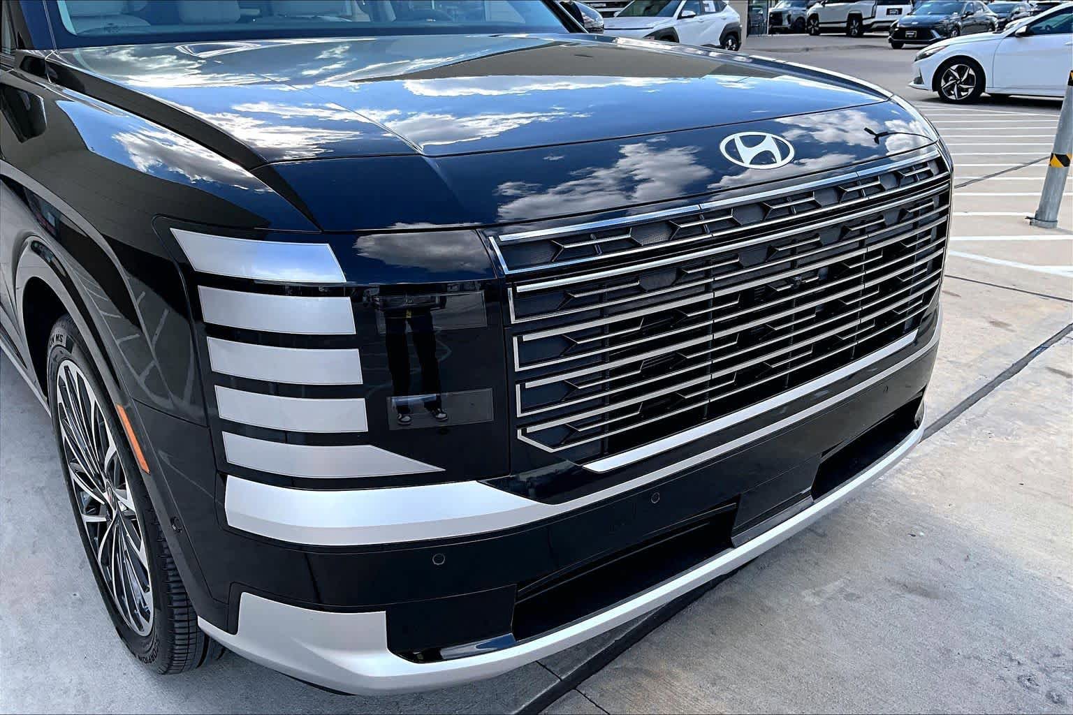 Certified 2026 Hyundai Palisade Calligraphy AWD/4WD image 28