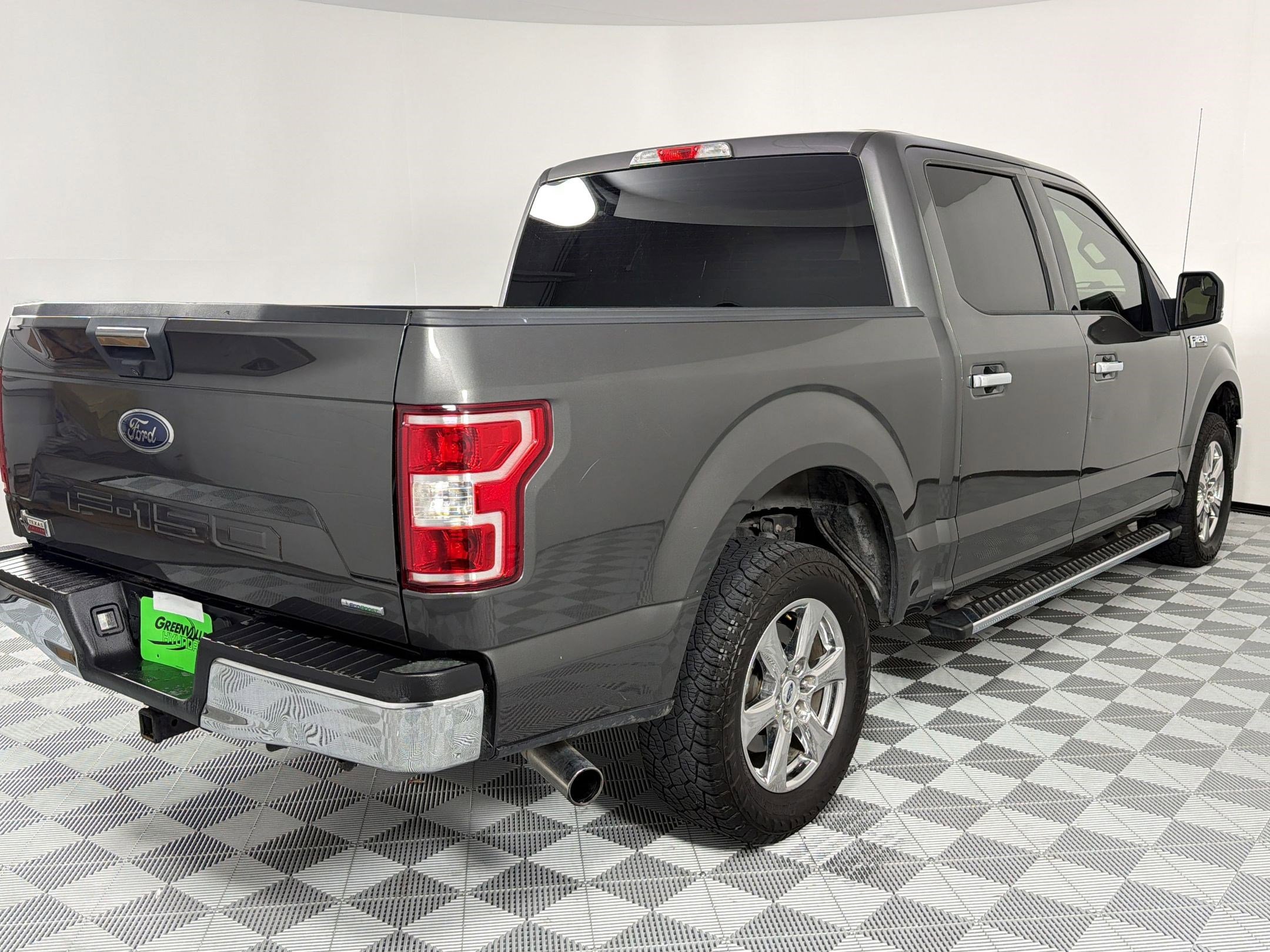 Used 2018 Ford F150 XLT w/ Equipment Group 301A Mid RWD image 9
