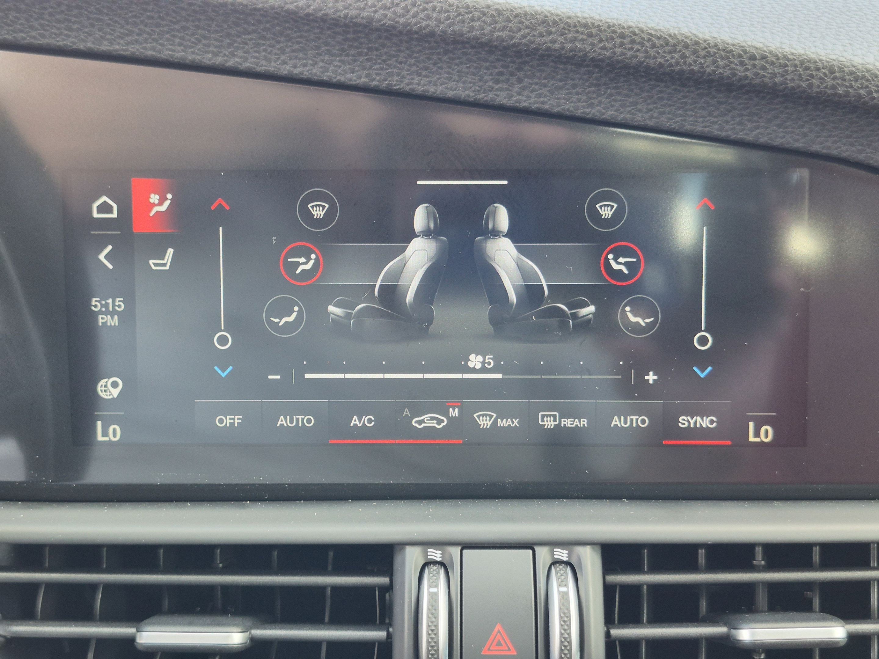 New 2026 Alfa Romeo Giulia w/ Driving Assist Package RWD image 34