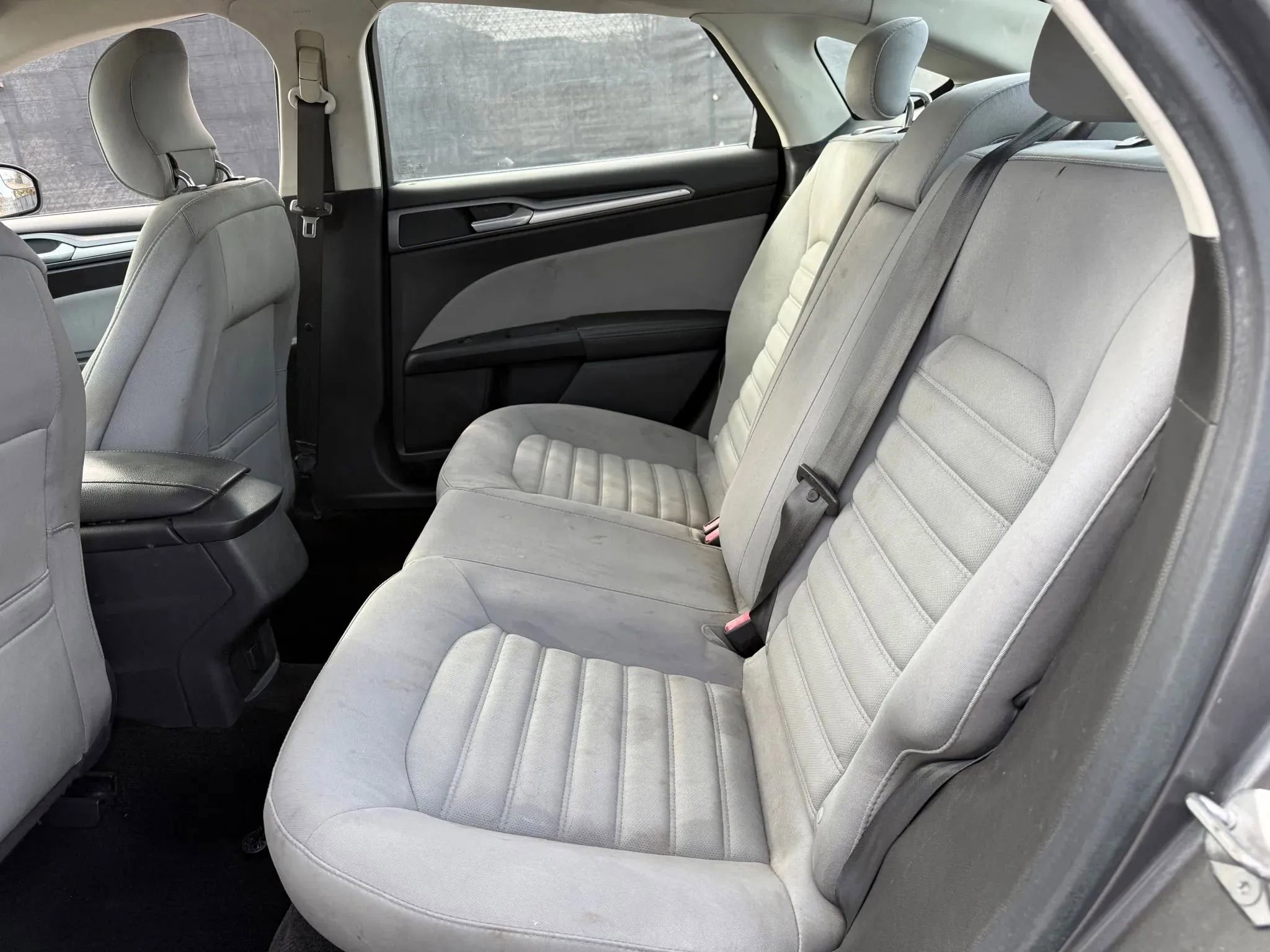 Used 2014 Ford Fusion S image 21