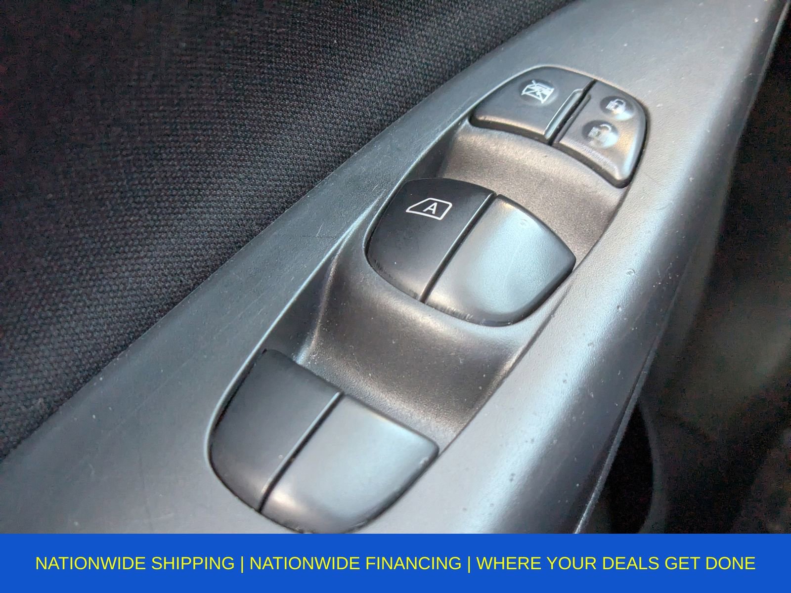 Used 2019 Nissan Sentra S image 30