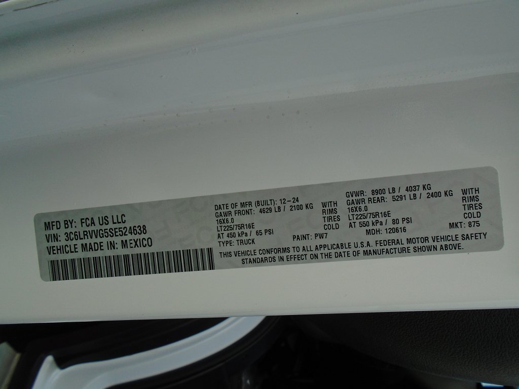 Used 2025 RAM ProMaster 2500 w/ U-Haul Equipment Group FWD image 18