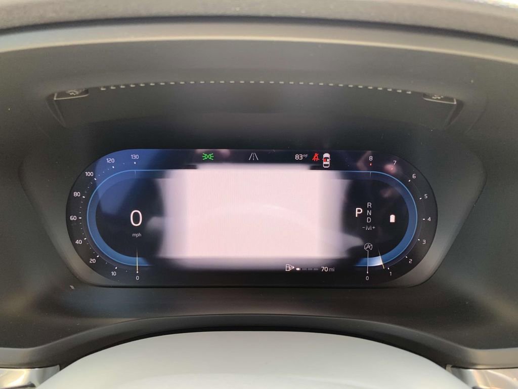 New 2025 Volvo V60 B5 Cross Country Plus w/ Protection Package Premier image 8