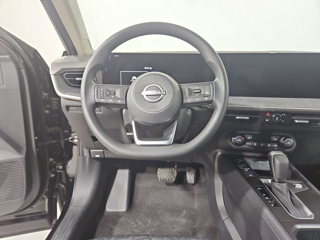 New 2026 Nissan Kicks SV image 14