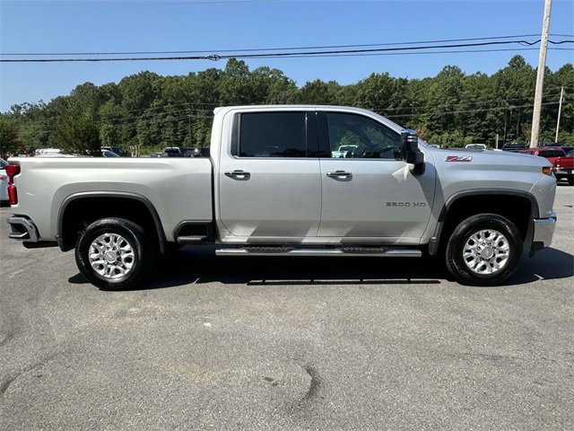 Used 2020 Chevrolet Silverado 2500 LTZ w/ Z71 Off-Road Package image 20