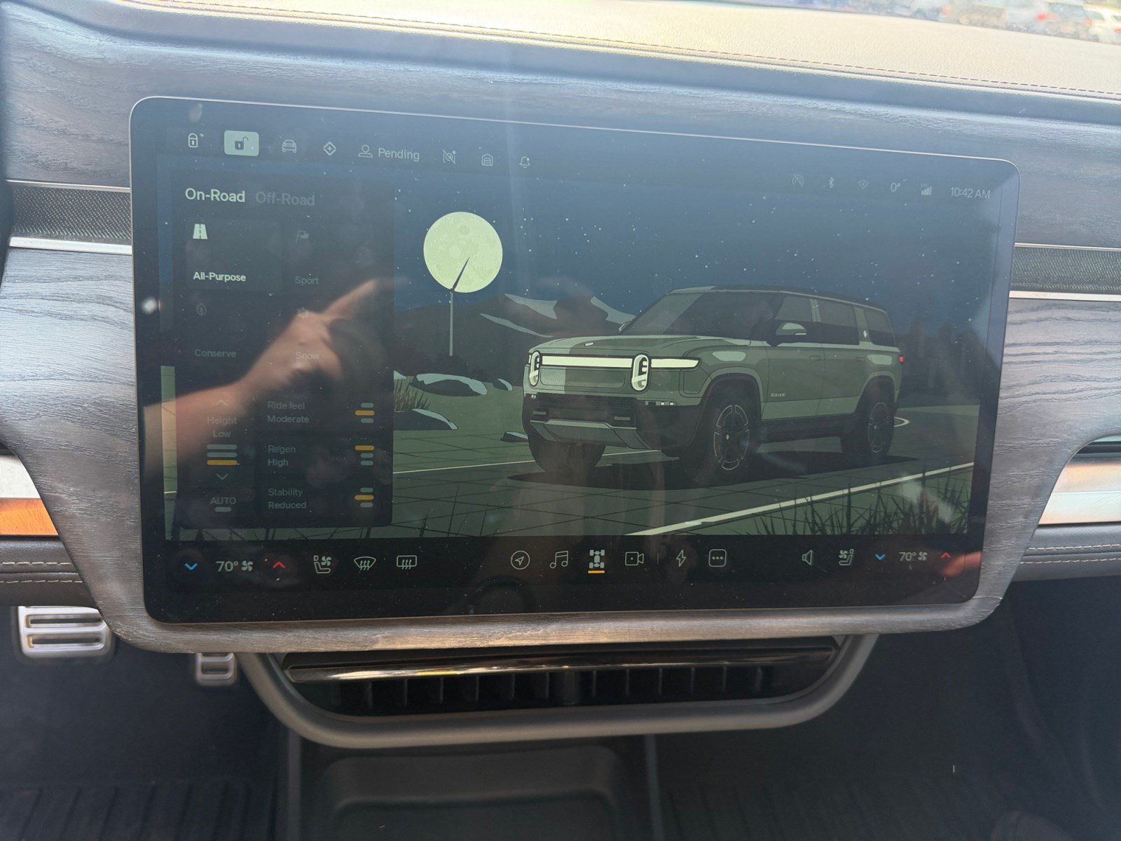 Used 2022 Rivian R1S Launch Edition AWD/4WD image 28