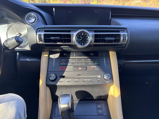 Used 2020 Lexus RC 350 w/ Premium Package image 17