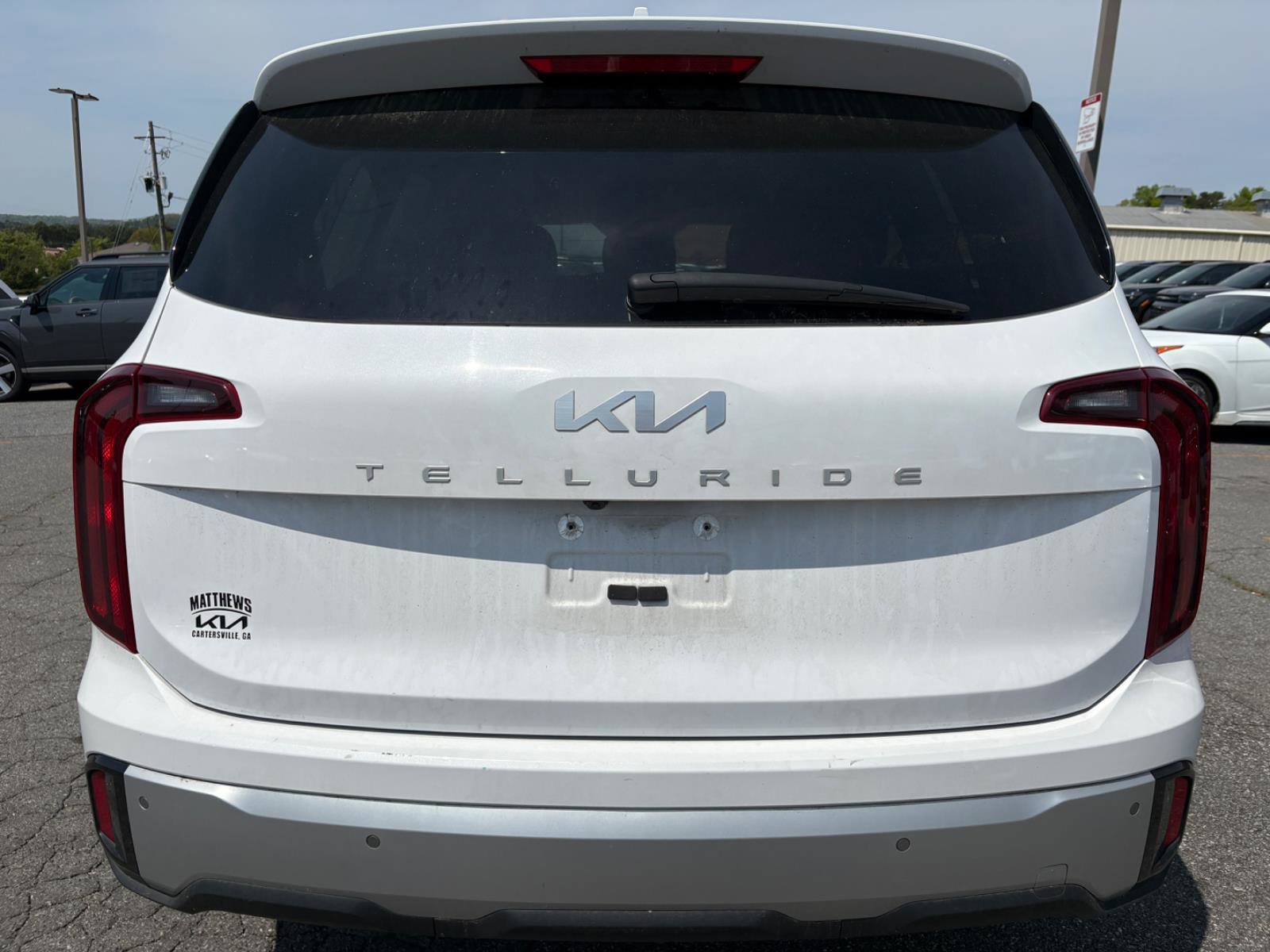 Used 2024 Kia Telluride LX image 7