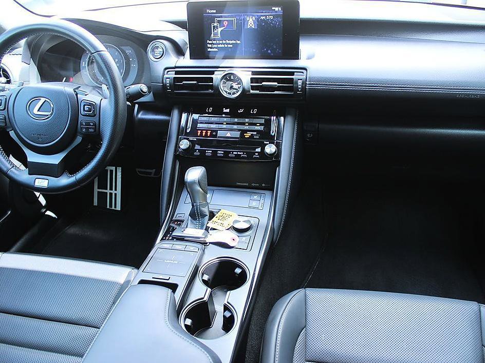Used 2024 Lexus IS 350 F Sport RWD image 18