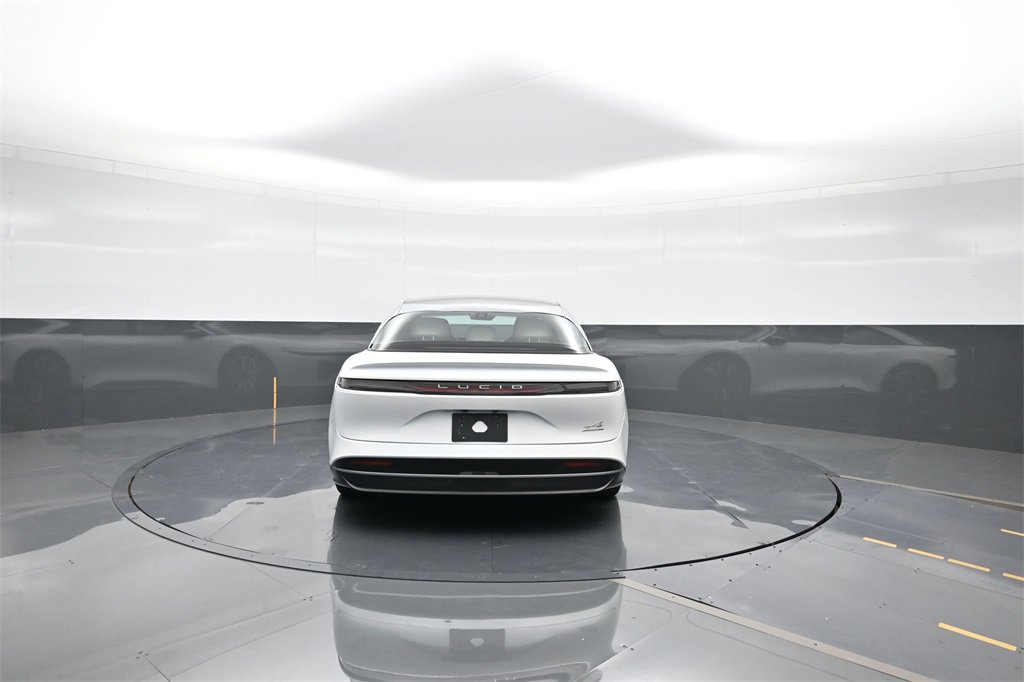 Used 2022 Lucid Air Grand Touring image 14