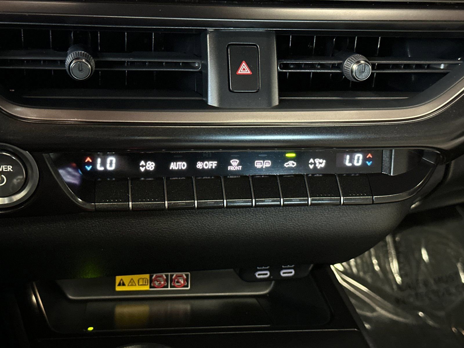 Used 2023 Lexus UX 250h F Sport w/ Accessory Package (Z2) image 24